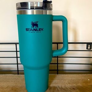 Barely used Stanley 40oz stainless steel quencher